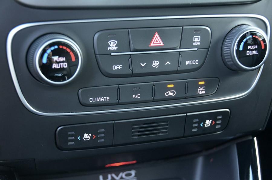  Kia Sorento 2014 года  (фото 70 из 88)